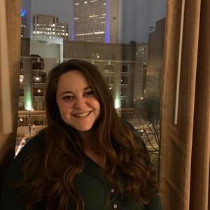 Meet your Posher, Nicole